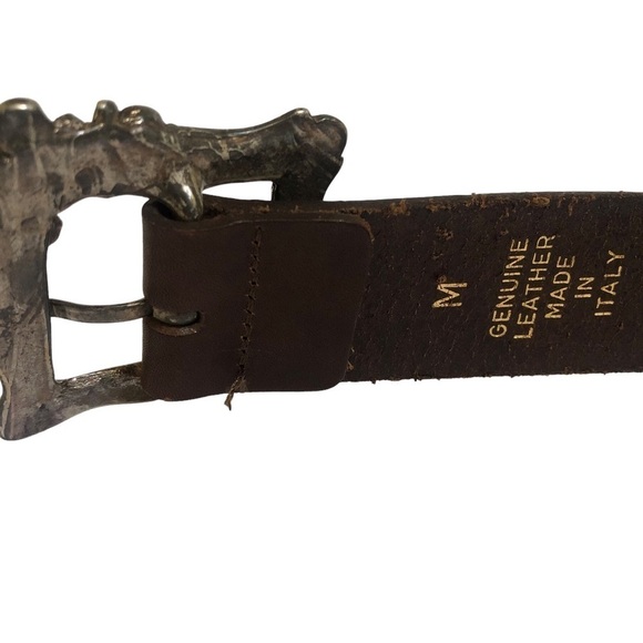 Women’s Dark Brown Leather Belt Flower Buckle Size Medium - Picture 7 of 13